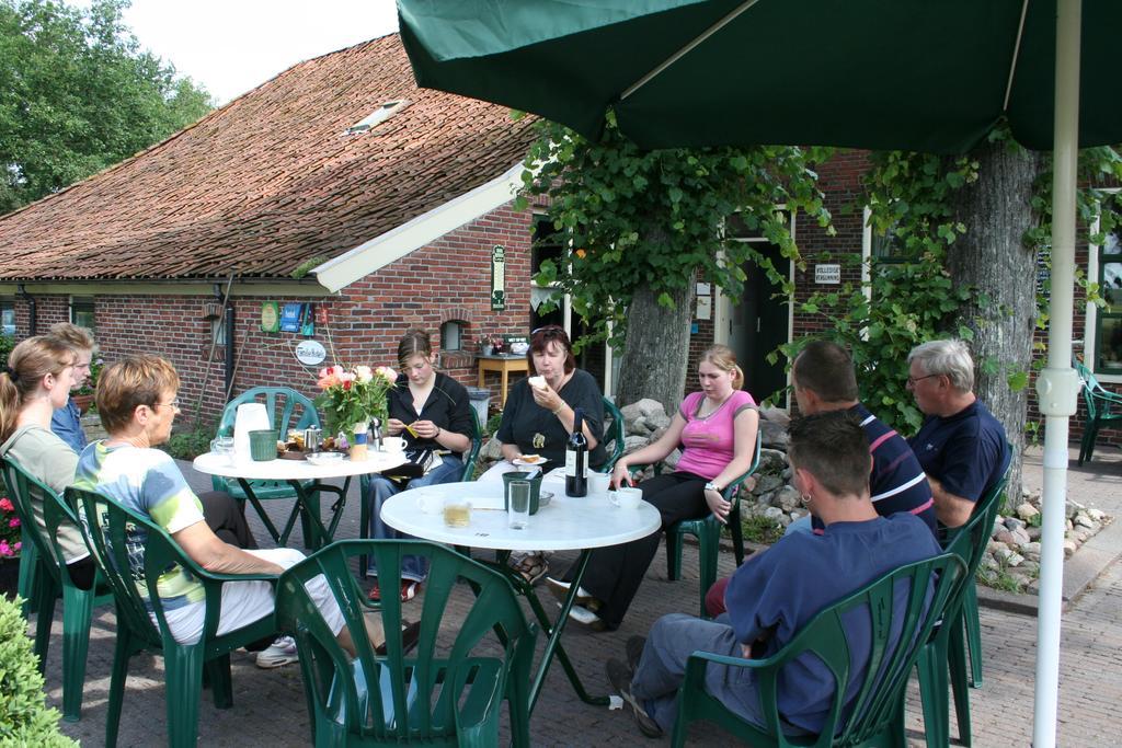 H.R. De Staakenborgh Hotel Bourtange Exterior photo
